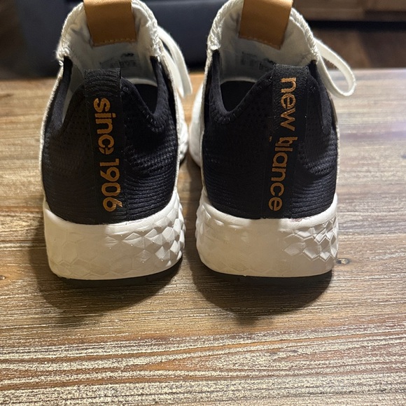 New Balance White Sneakers with Black and Tan Details - Picture 3 of 6